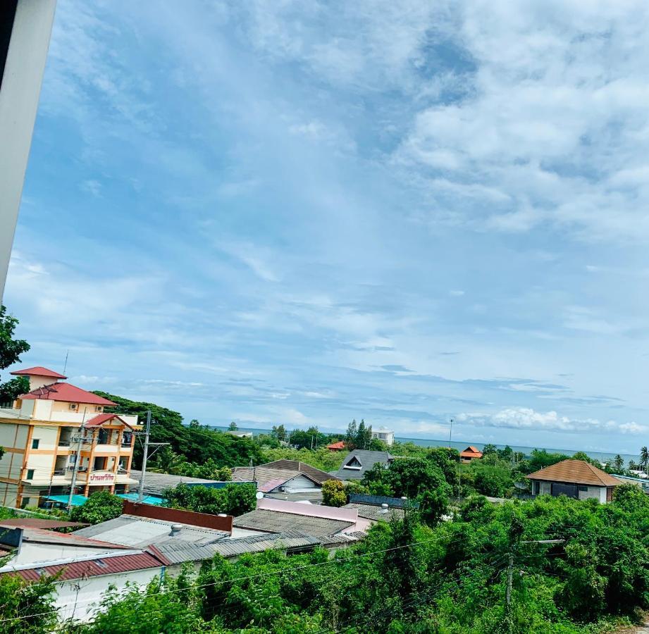 Baan Nilawan Hua Hin Hotel Exterior photo